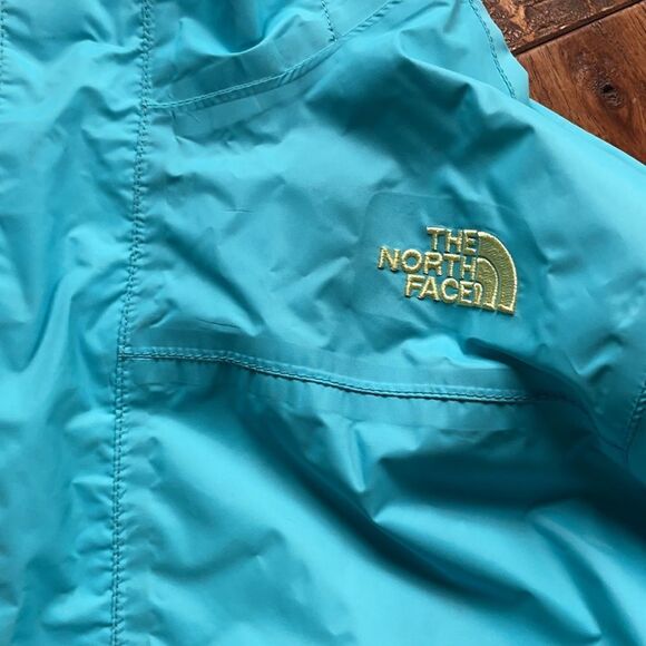 The North Face Spring/Fall jacket - Picture 2 of 8